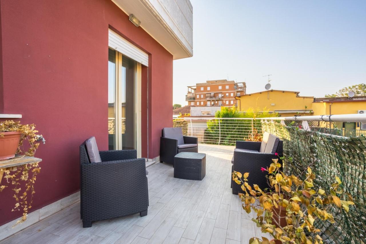 Urban Retreat -Private Parking+Terrace Lägenhet Rom Exteriör bild