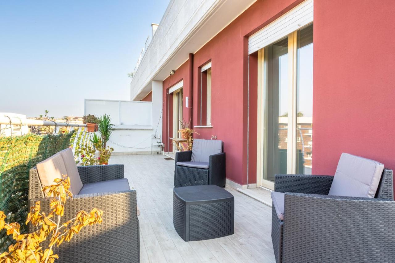 Urban Retreat -Private Parking+Terrace Lägenhet Rom Exteriör bild